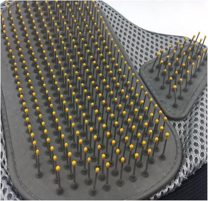 Stainless Steel Pet Grooming Glove – Gentle Deshedding Brush for Dogs & Cats (1 Pair)