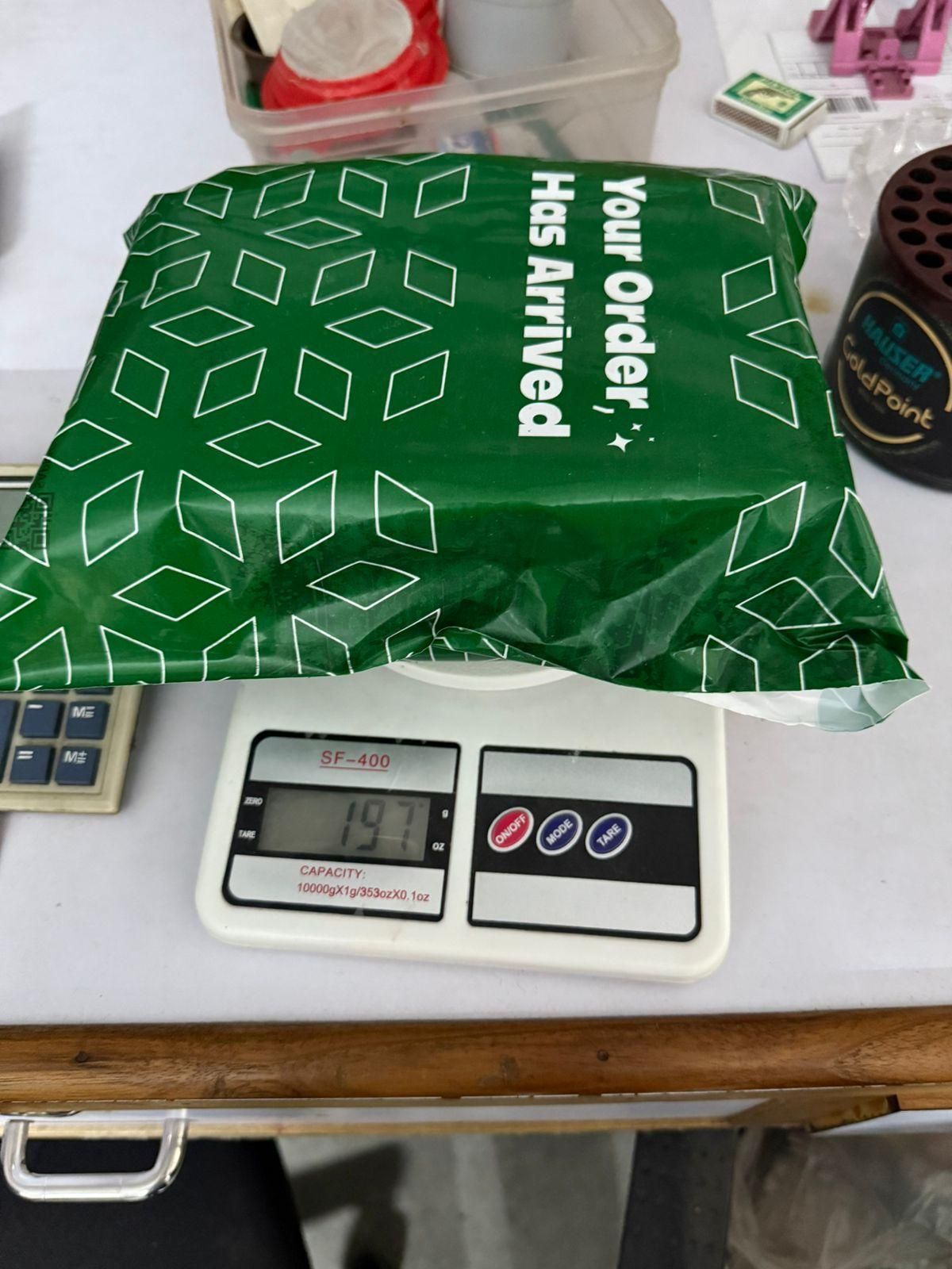 Stainless Steel Pet Grooming Glove – Gentle Deshedding Brush for Dogs & Cats (1 Pair)