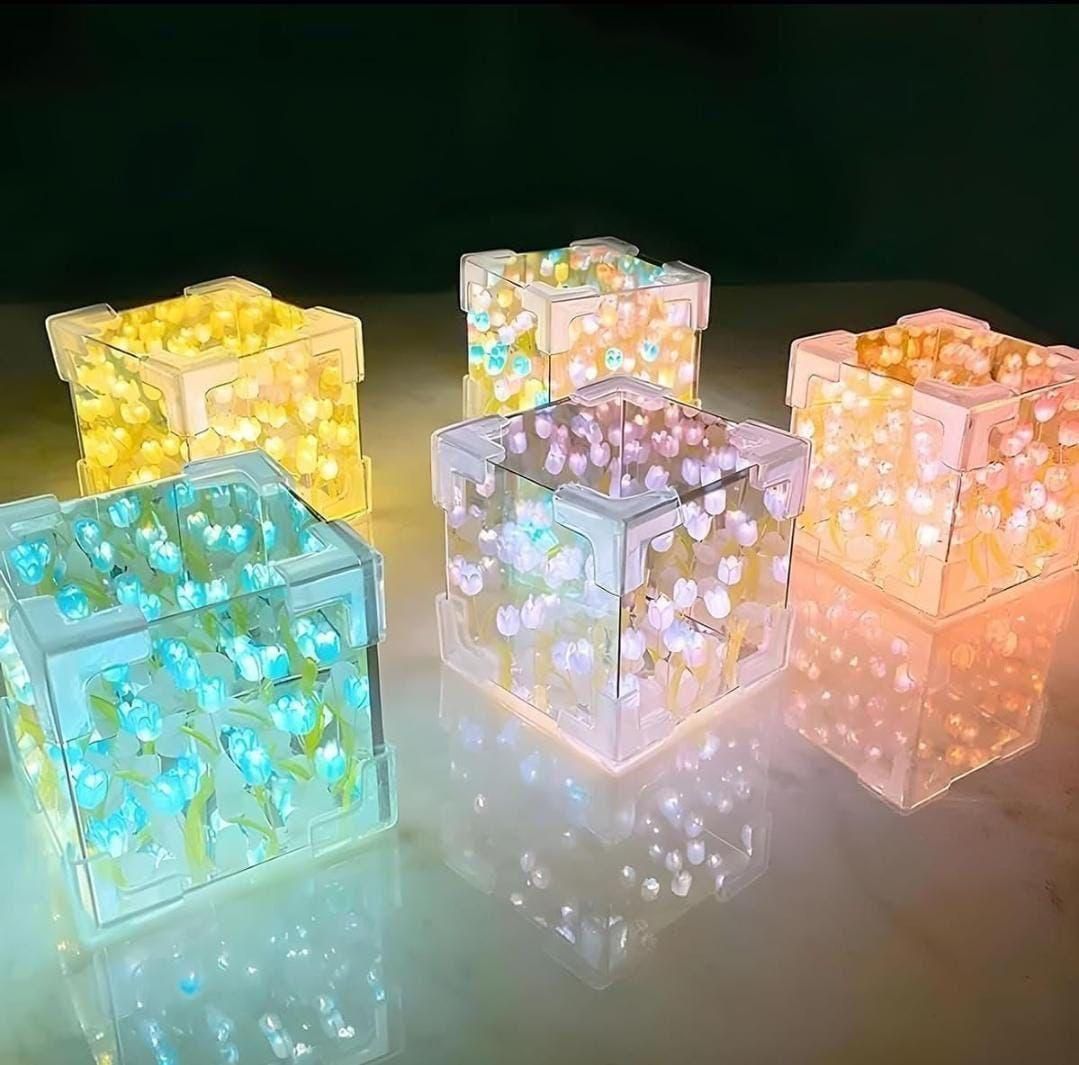 Tulip Cube Mirror Lamp – Multicolor Decorative LED Light